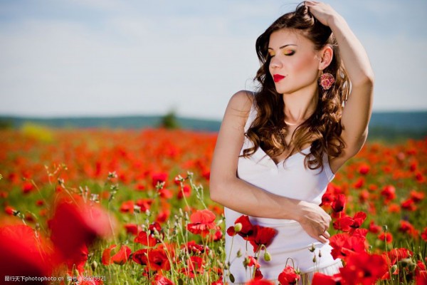 湖光山色中,武汉汉江洗桑拿放松身心之旅 湖光山色中,武汉汉江洗桑拿放松身心之旅